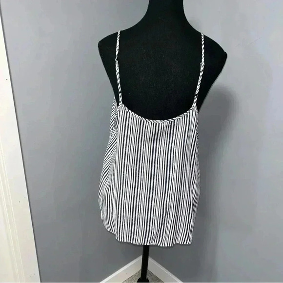 Entro  Tank - Picture 3 of 6